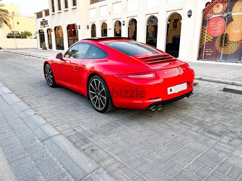 Carrera S model 2012 5