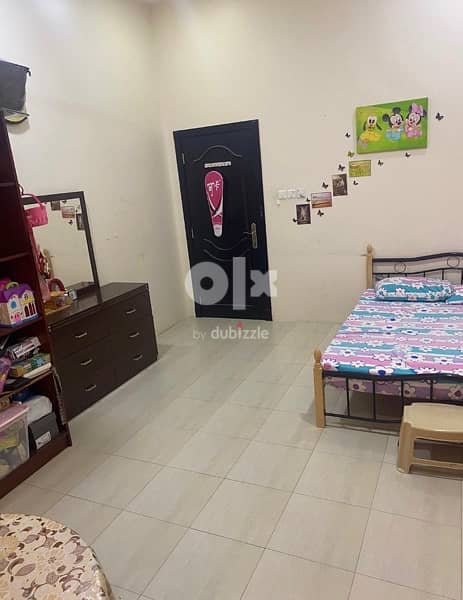 Room for sharing, rent including EW available from June -Kerala family 2