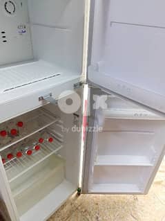 lg fridge God condition 0