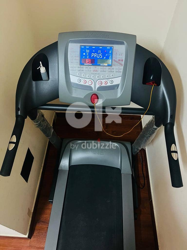 Treadmill for sale(Jkexer776  ) 1