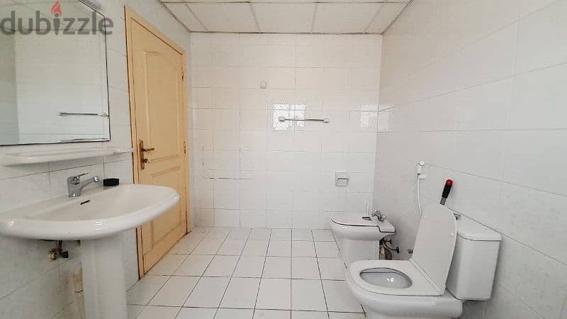 Juffair, Spacious Room with attached toilet for monthly rent (incl) 3