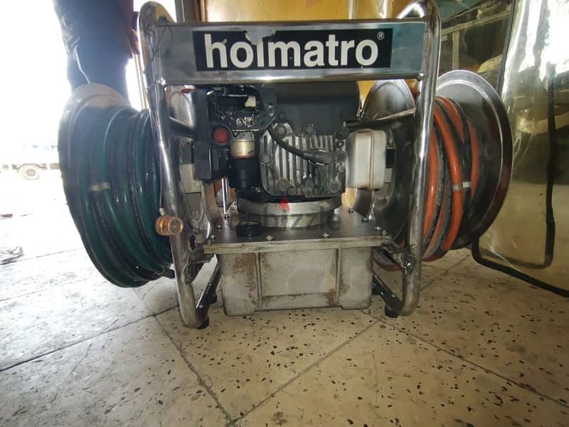 Holmatro 700 Bar hydraulic pump - petrol engine 3