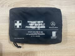 حقيبة اسعافات أولية من مرسيدس / Mercedes first aid kit