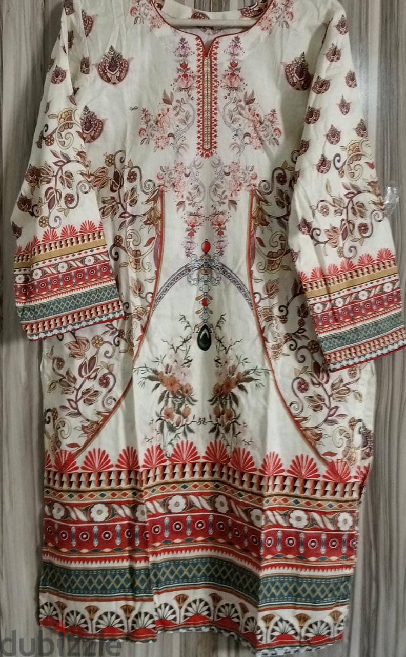 Ladies printed 3 piece stitched  lawn suit 4