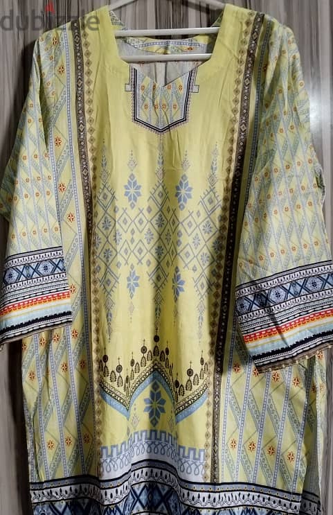 Ladies printed 3 piece stitched  lawn suit 5