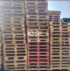 Used wooden pallets