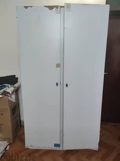 2 Door White Wardrobe 0