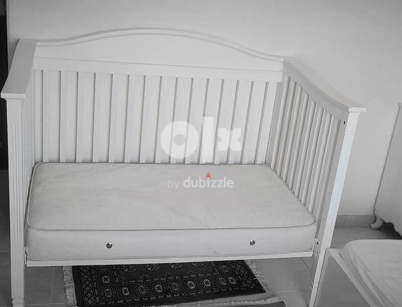 Pottery Barn Madison Crib 2