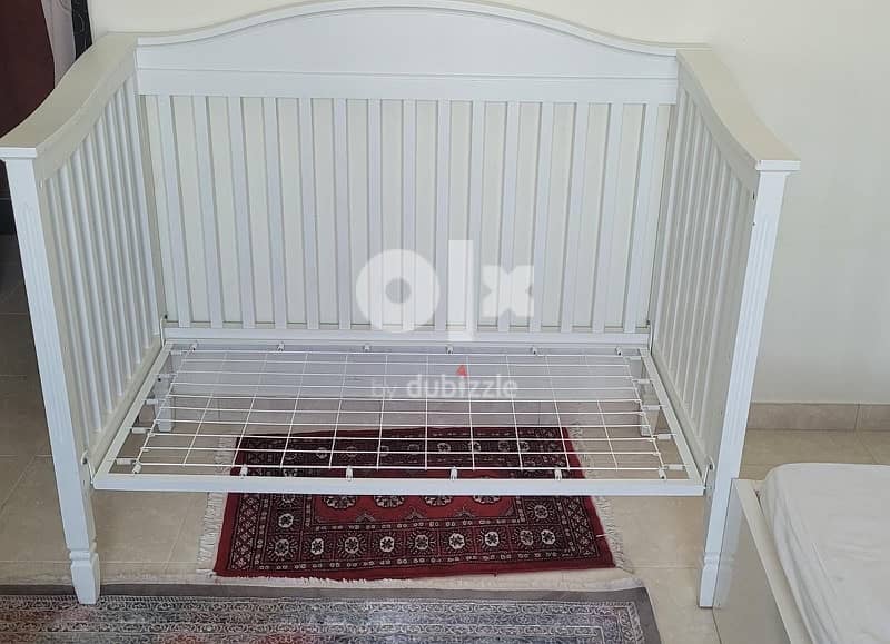 Pottery Barn Madison Crib 3