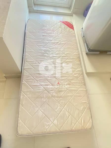 Single Bed Mattress with cover 2