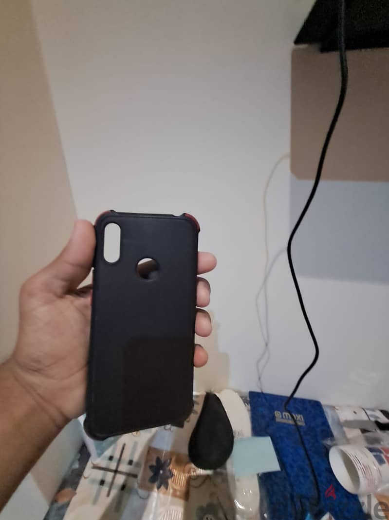 Huawei y6s with 4 covers 1