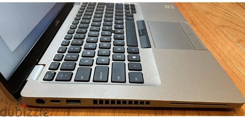 Dell 15.6 Laptop i7 touch screen 10th Gen 1