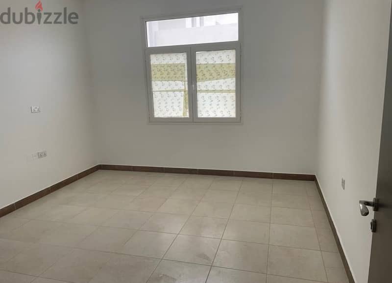 3 bedroom apartment for rent in Saar in new building and quiet area 6