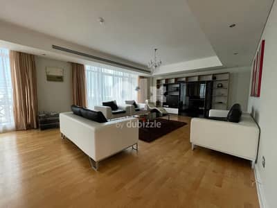 Luxury Fully Furnished Penthouse for Rent at Seef Dictrict