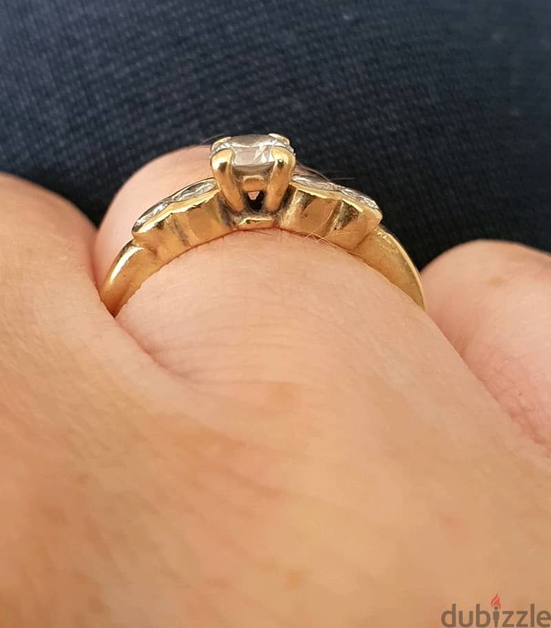 18 carat gold Diamond ring 1