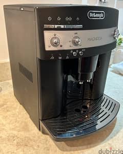 for sale deLonghi Magnifica ESAM3000. B automatic coffee machine