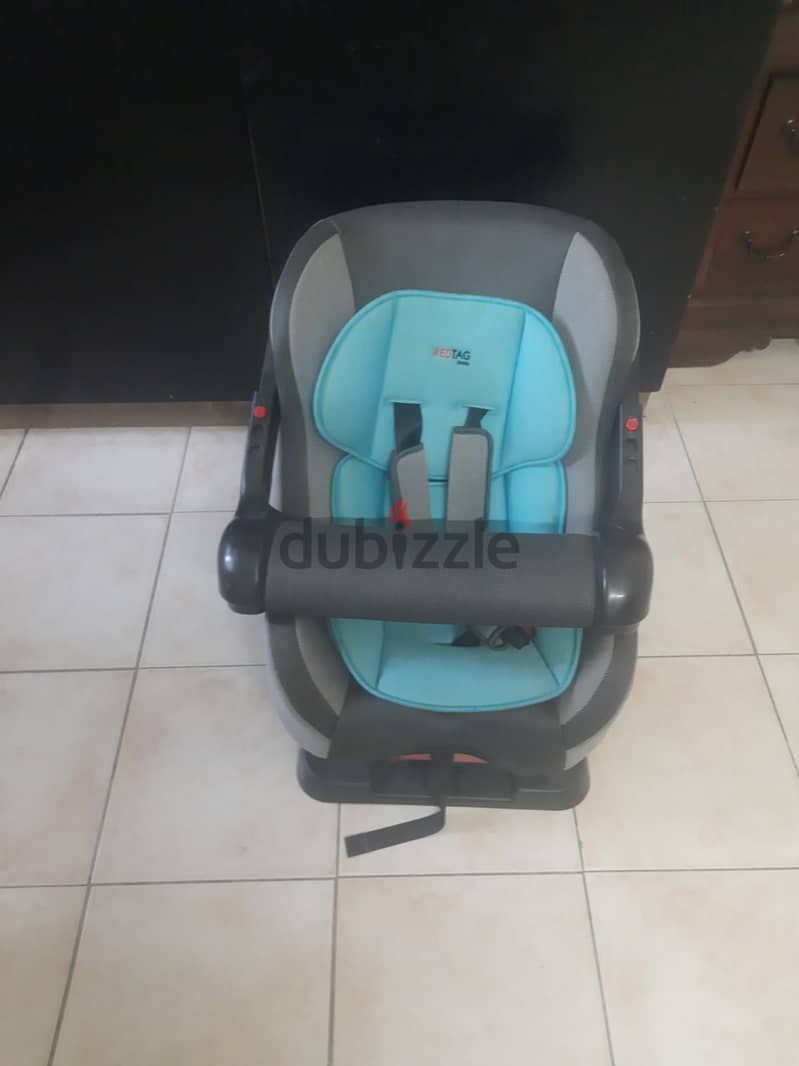 Baby car seat redtag 1