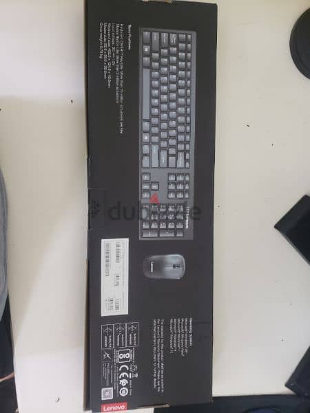 Lenovo Wireless Keyboard and Mouse Combo 1