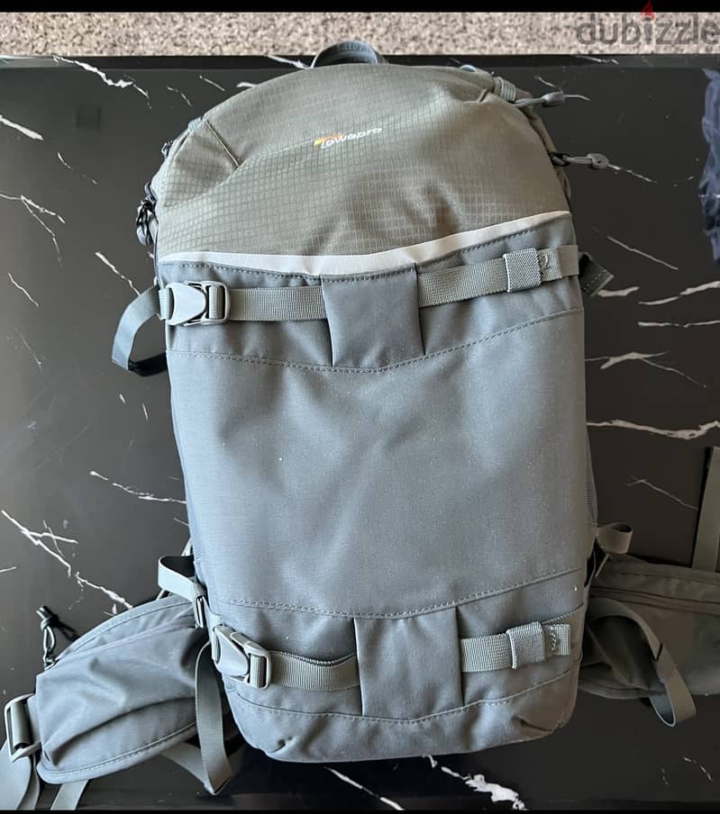NEW! Backpack for Camera Lowepro LP37016-PWW Flipside Trek BP 450 AW 1