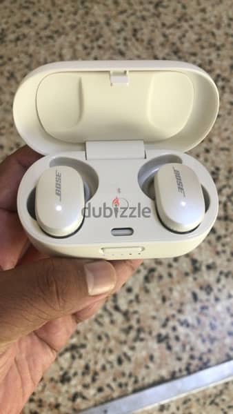 Bose Quit Comfort Soap Stone air buds 1