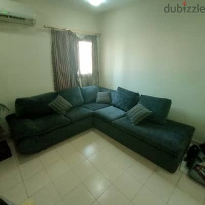 L shaped couches for store sale olx