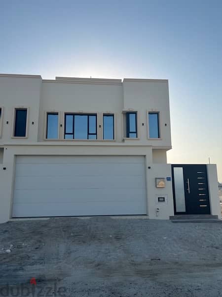 Villa in Askar for sale 0