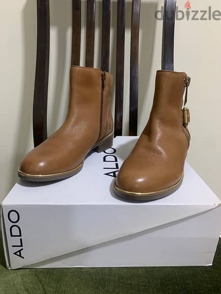 preloved ALDO leather boots 1