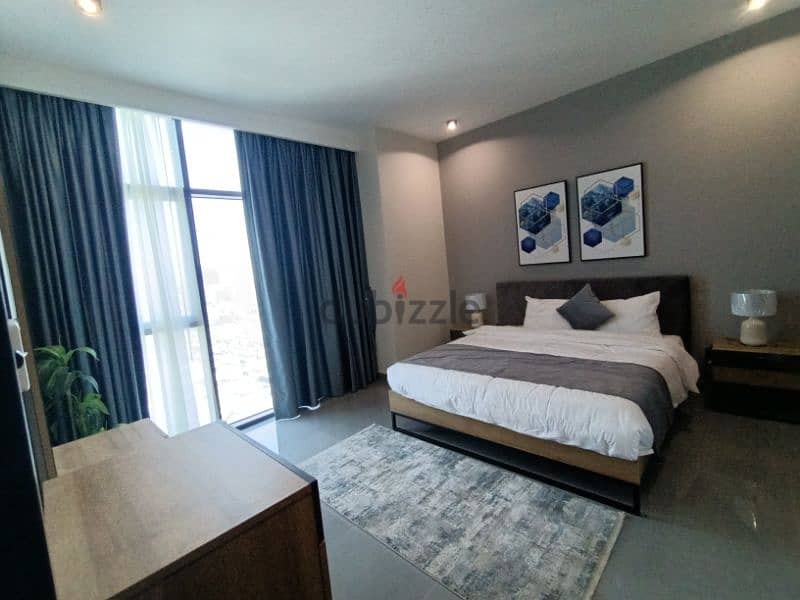 *450* 2BHK LUXURIOUS FLAT WITH AMAZING VIEW 4