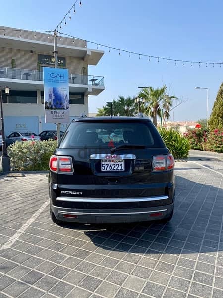 GMC Acadia URGENT SALE EXPAT LEAVING 2