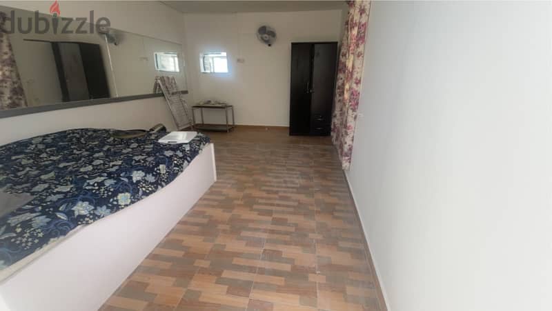 flat for rent in east riffa ( with EWA ) available end of may 7