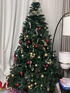 Christmas Tree with all accesories and decoration
