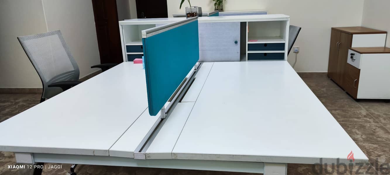 Moderna Plus - Workstation with Drawers for 4 People 2