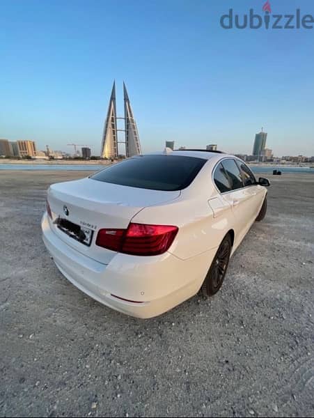 BMW 520i 2014 Full option 1