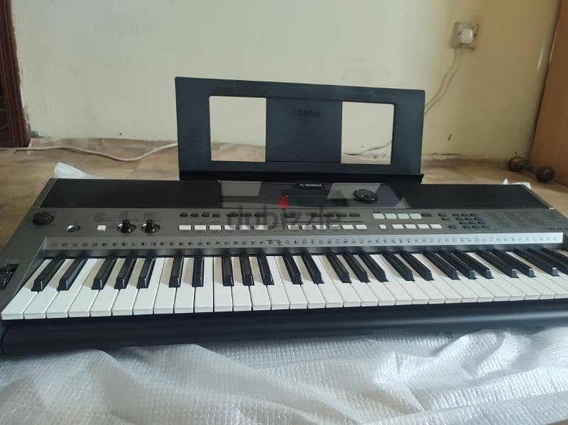 Keyboard, Keyboard Stand , Adapter 5