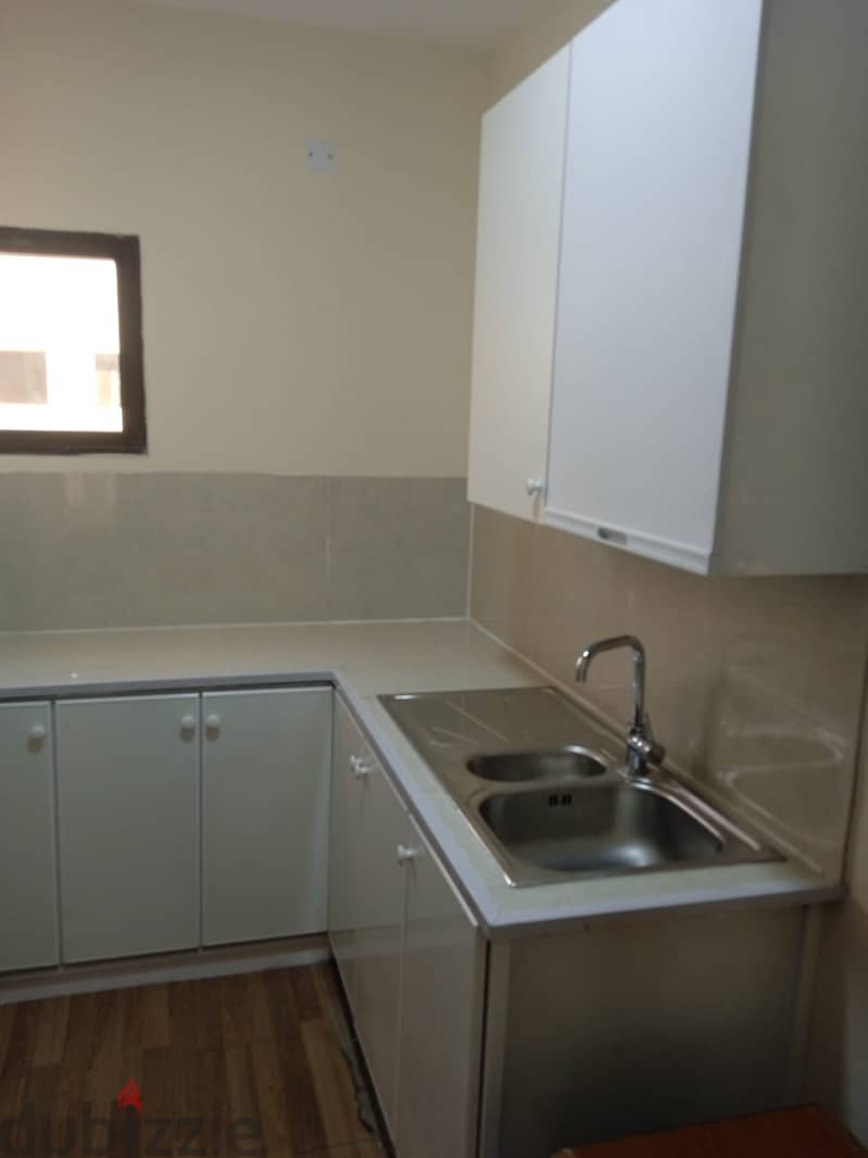 = = = JUFFAIR FURNISHED Studio flats with Bathroom = = = = 12