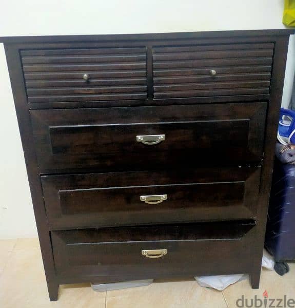 chest of drawers 20bd. 3