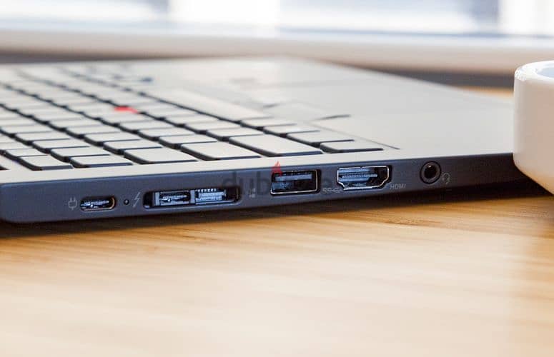 Lenovo ThinkPad X280 i7 8Th Gen Ram 8Gb SSD256GB 12.5 4