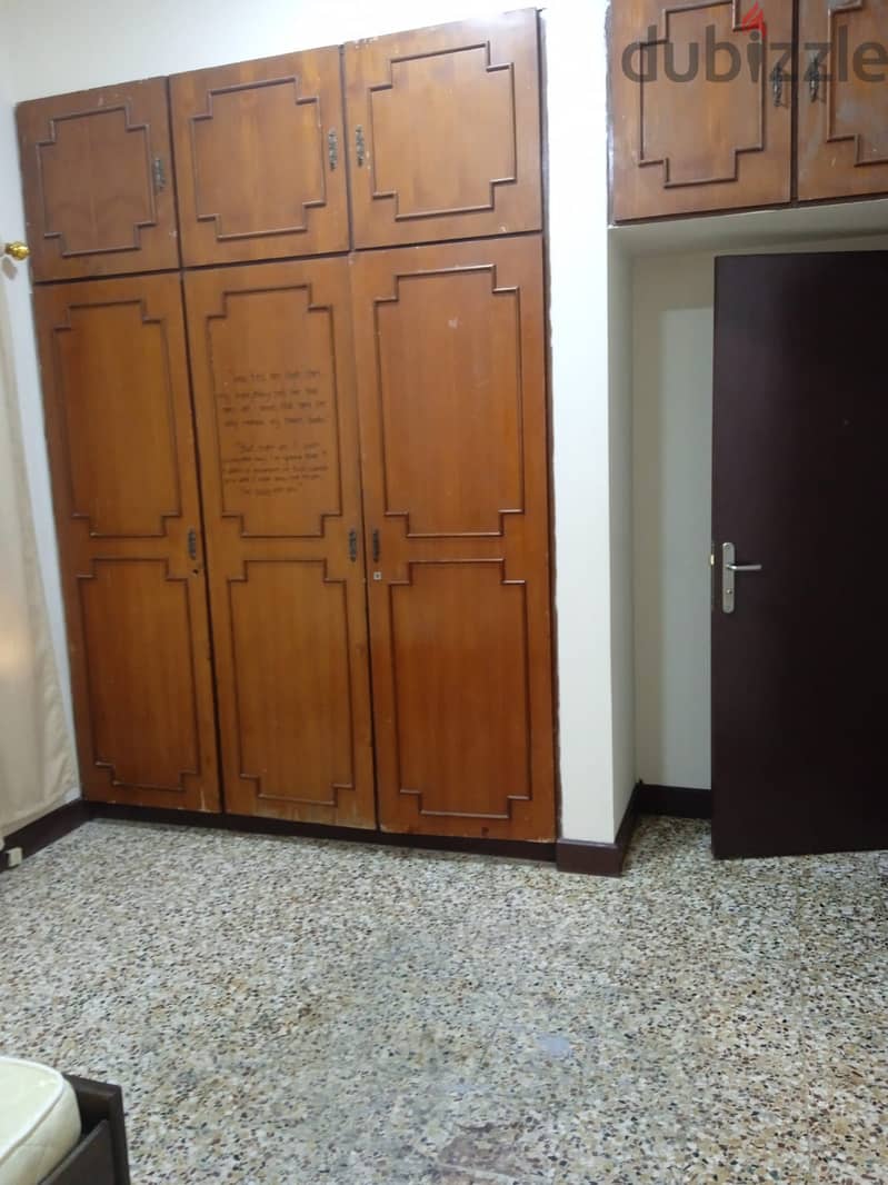 JUFFAIR: Clean Studio Flats near OASIS Mall & Wyndam Hotel 1