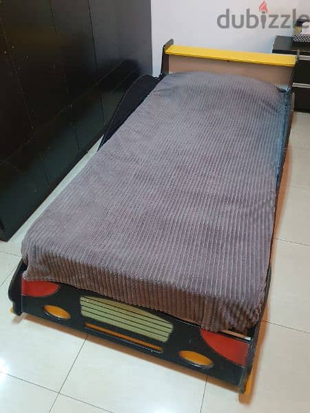 Kids Car Bed With Mattress For Sale 2