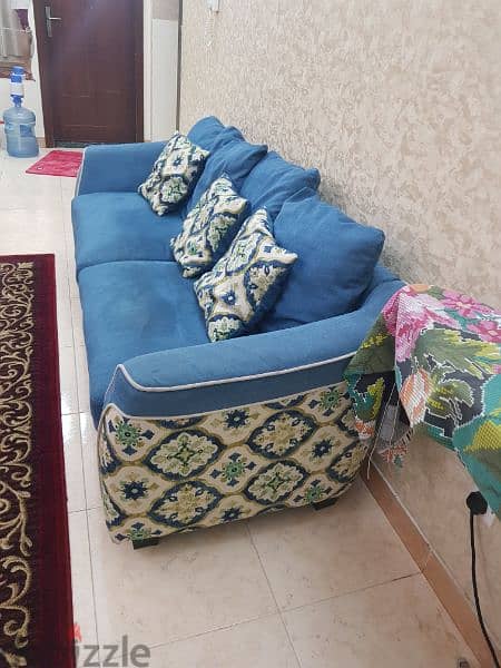 4 + 1 Sofa Available good Condition 1