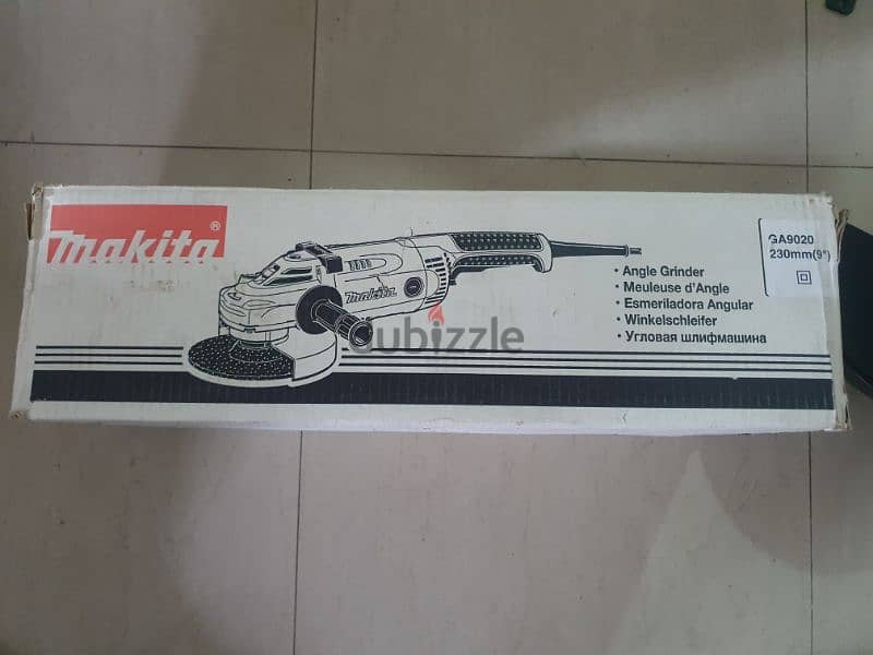 Brand New Makita Angle Grinder GA9020 230mm (9") for Sale 3