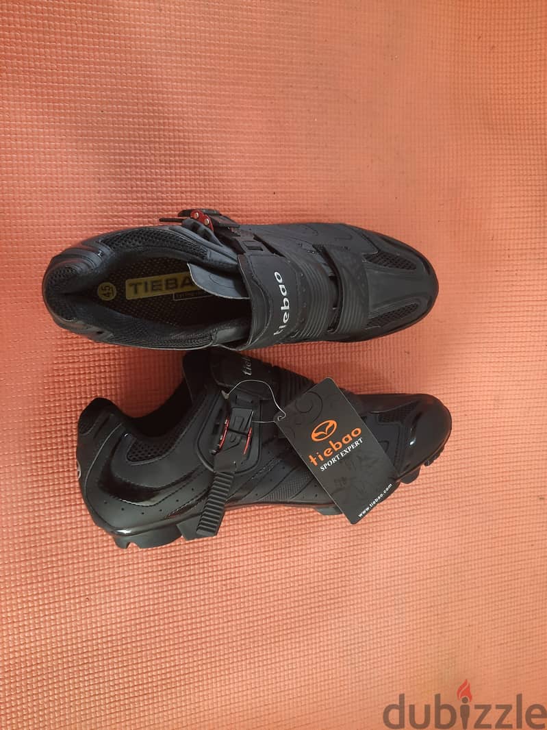 Anew cycling shoes 8