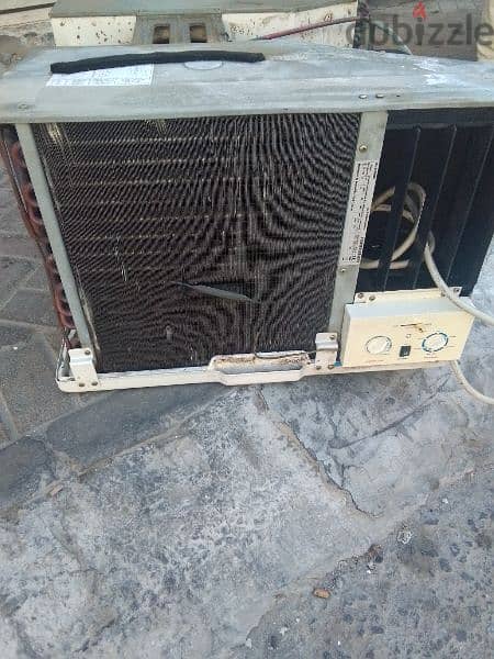 2 ton Ac for sale exchange offer good condition 1