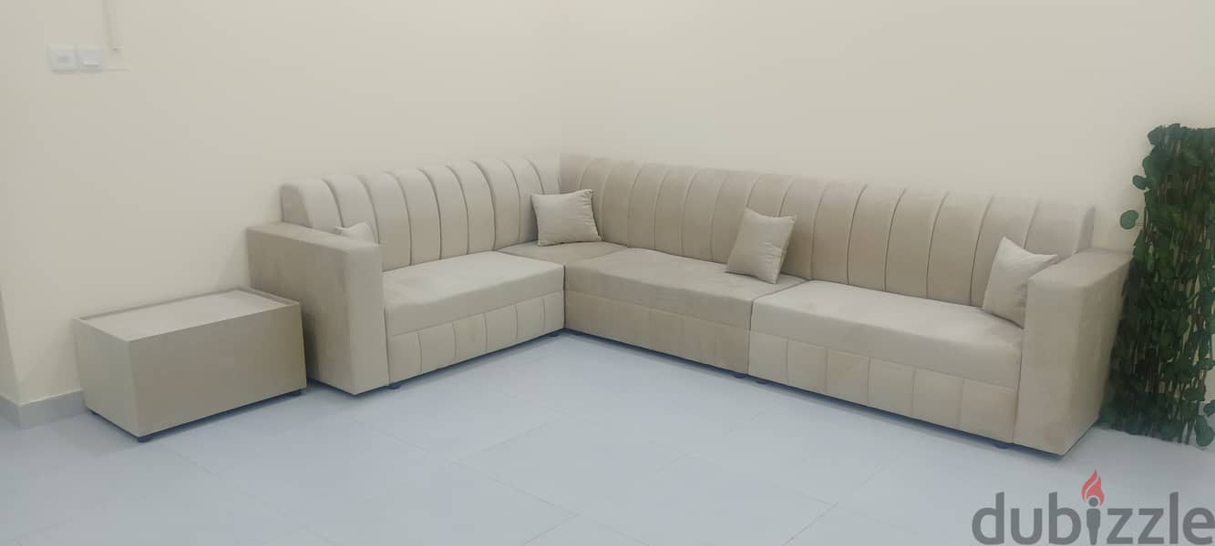 7 Seater Sofa with table home center totally New 0