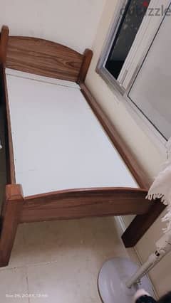 Single Cot without mattress 0