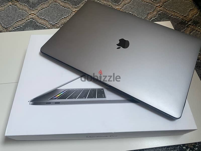 15.4” MacBook Pro with Touch Bar i7 3.9ghz 16GB 512SSD 4GB Graphics 3