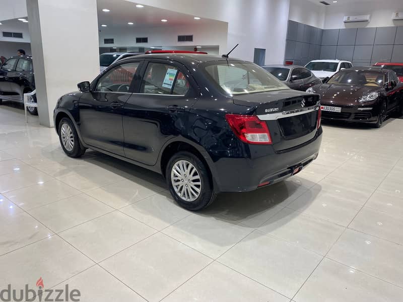 Suzuki Dzire 2024 (Black) سيارات 105026339