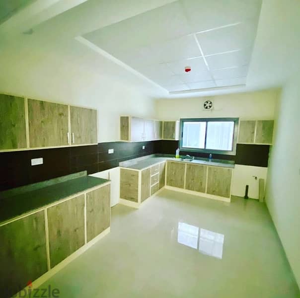 للبيع شقق في الحد الجديد ( كل طابق شقة FLAT FOR RENT NEW HIDD 34609900 5