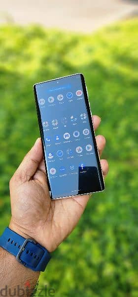 xperia 5 ii aquos r6