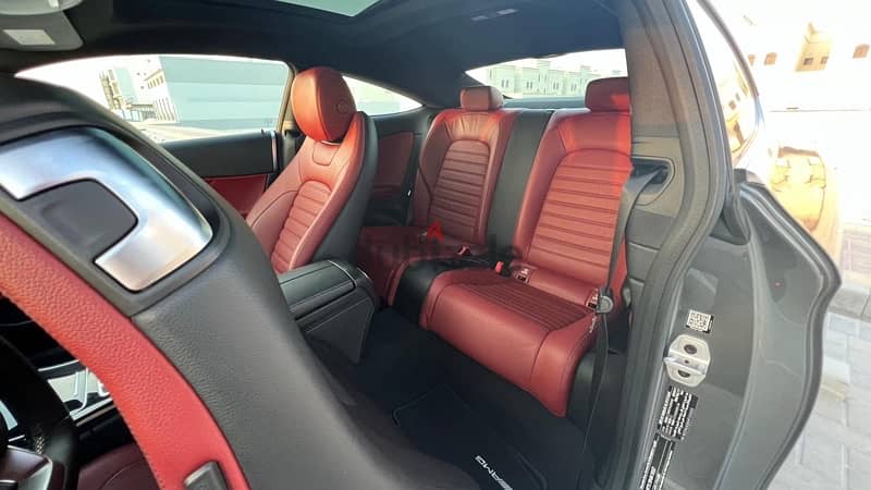 Mercedes Benz c300 Coupe AMG 4 Seats 5